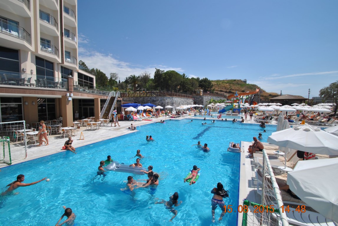 imagini hotel RAMADA KUSADASI